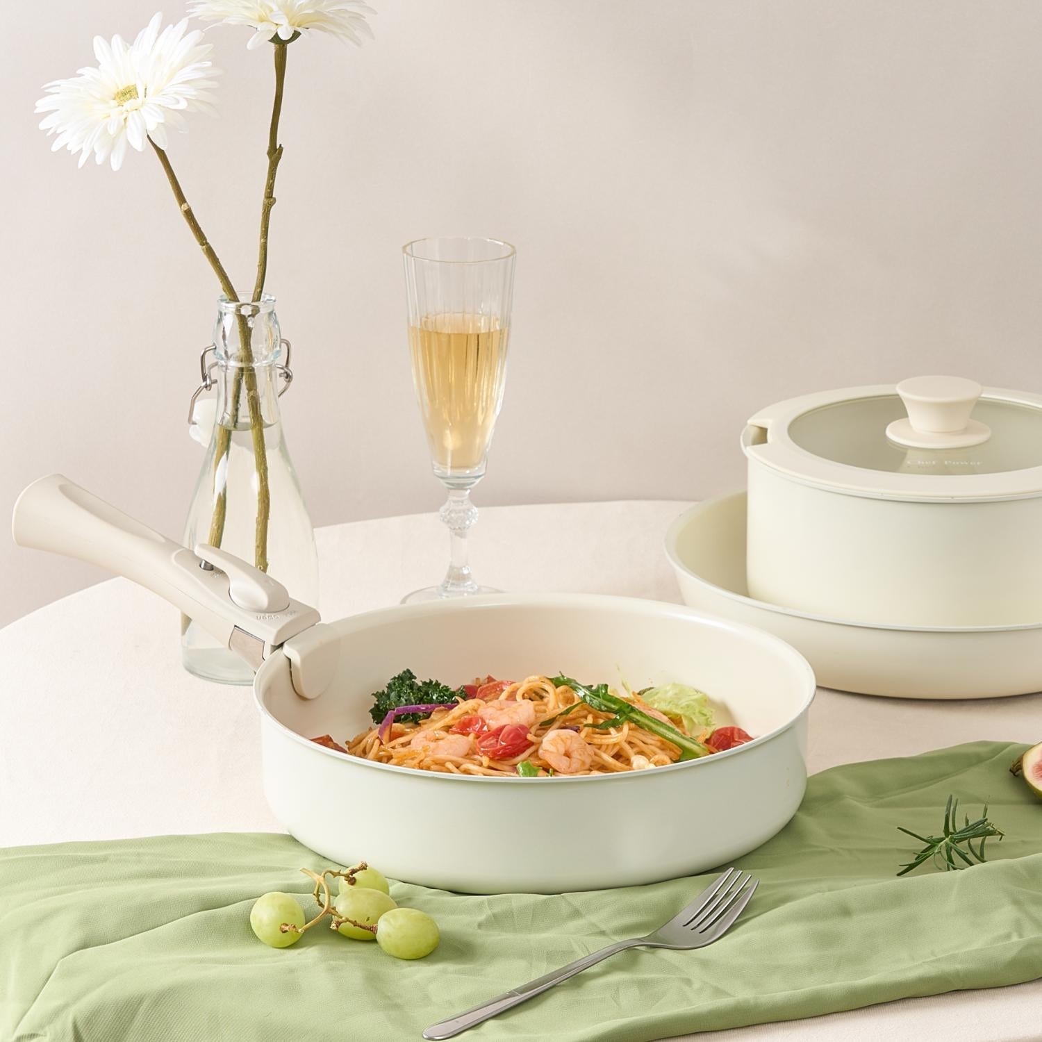 What is a Sauté Pan?