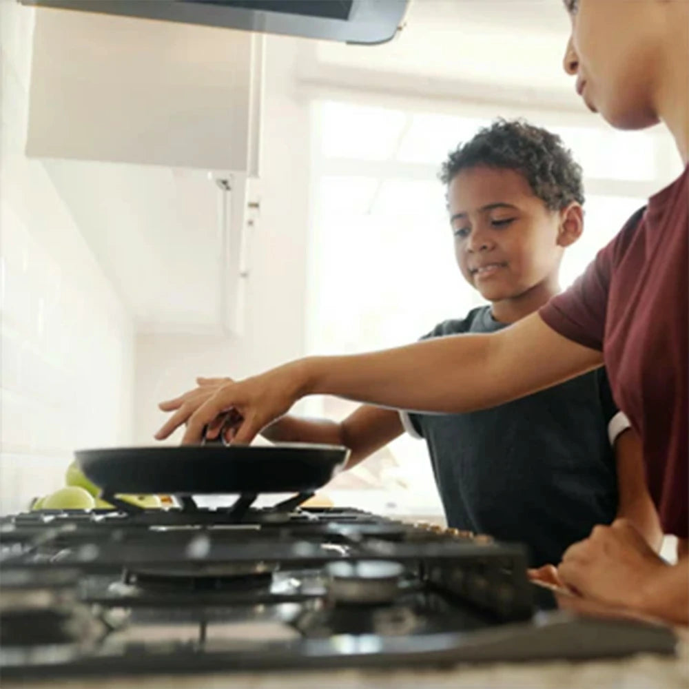 Blog: Understanding the Pan Trio: Skillet, Sauté Pan, and Frying Pan – What's the Difference?
