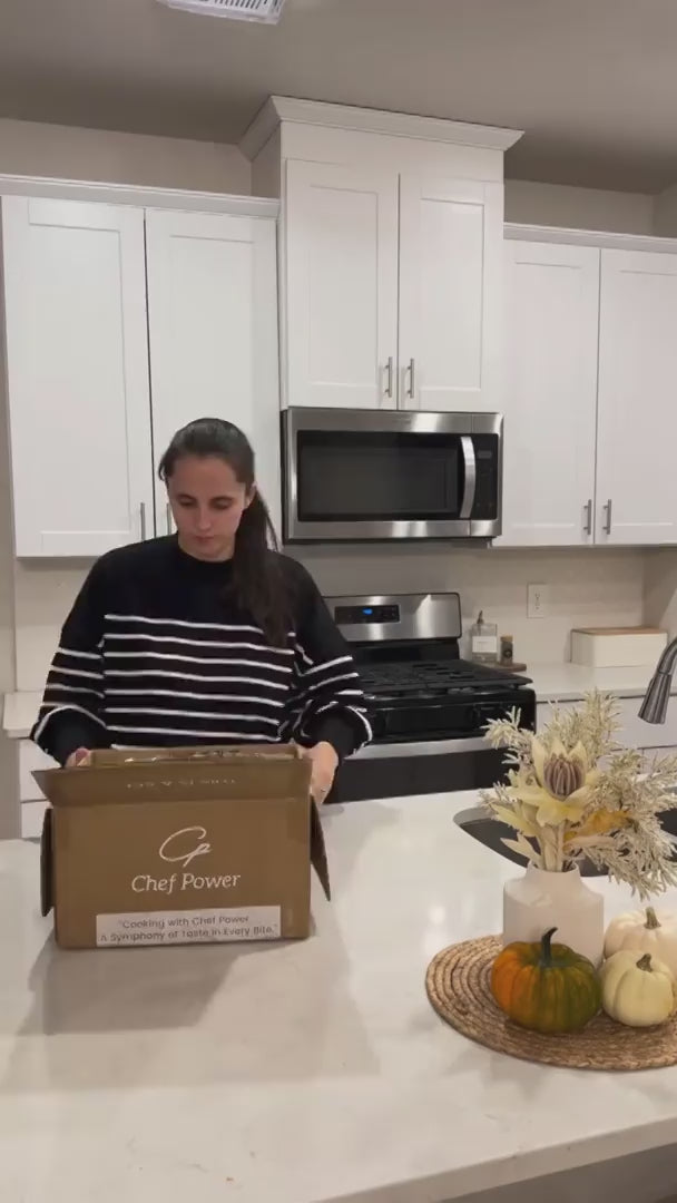 Home kitchen cooking using PFAS-free cookware set